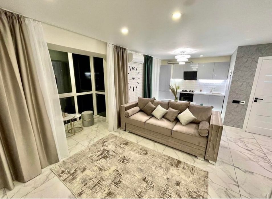 Сдается 2х комнотная квартира в центре самарканда