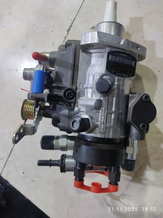 Топливный насос 320/06929