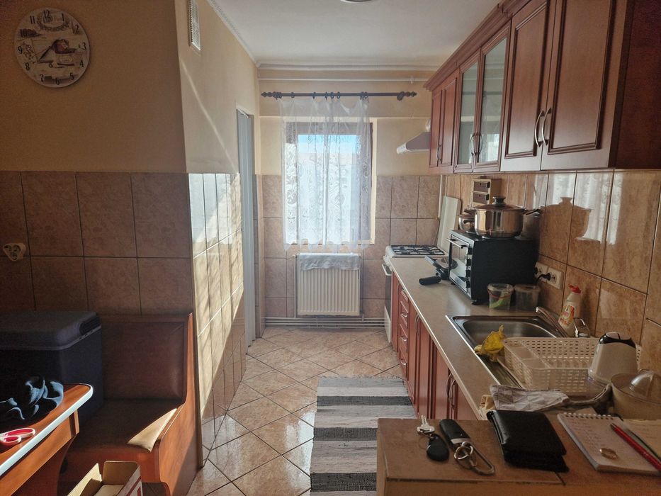 Chirie 2 camere pe stradata Bargaului in Carpati 2