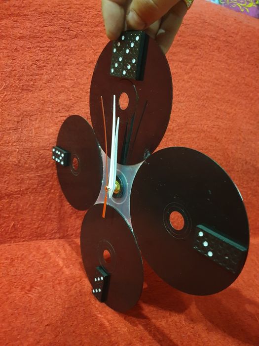 Стенен часовник ръчна изработка!