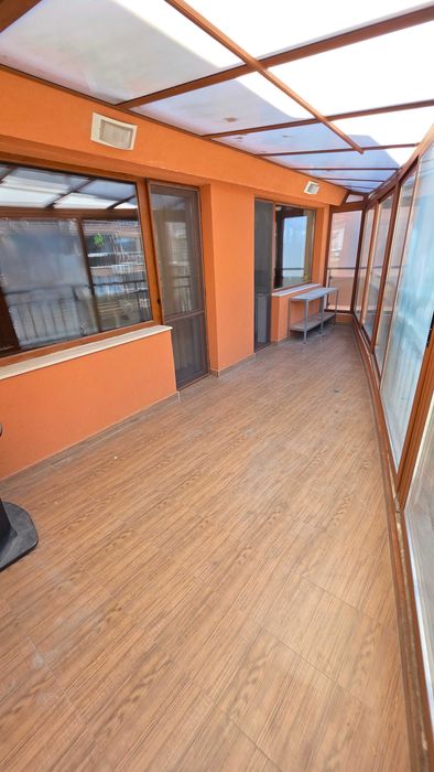 Дава се под наем Тристаен апартамент в Варна, Бриз - 123 кв.м за 1495.83 € - Снимка #18