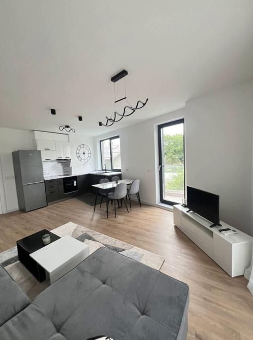 Дава се под наем Двустаен апартамент в София, Овча купел - 75 кв.м за 665 € - Снимка #2