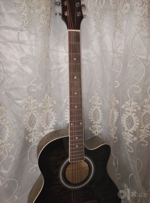 Gitara chalishdi urganuvchilar uchun
