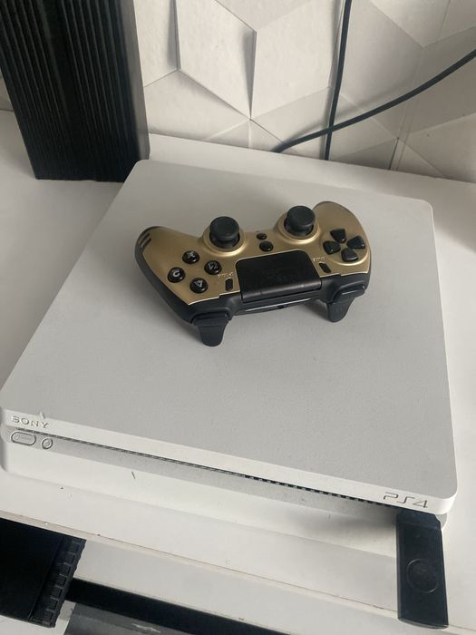 PlayStation 4 Slim – stare perfectă de funcționare