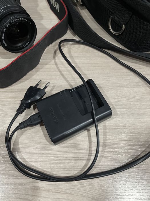 Canon 600D в хорошем состоянии