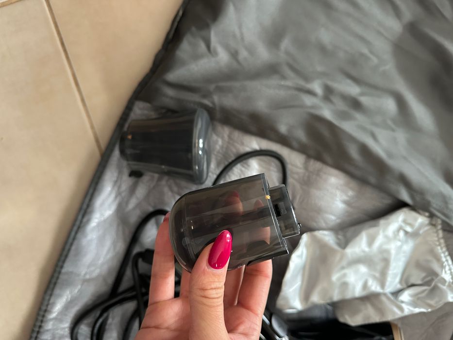 Уред за гладене с ПАРА PHILIPS 7000 - КАТО нов