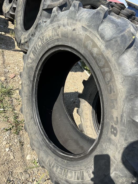 440/65r28 michelin
