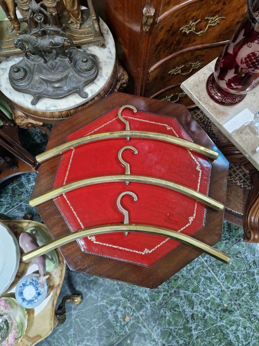 Антикварни английски бронзови закачалки