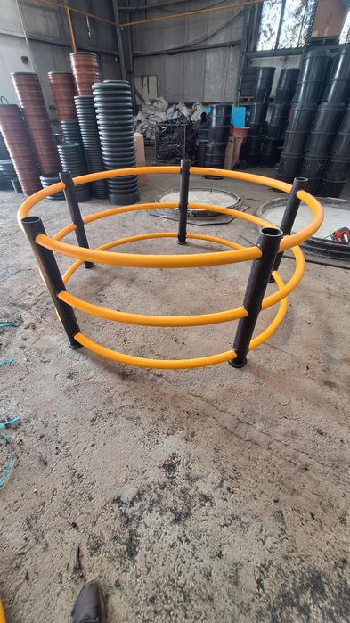 Хранилки за бали сено