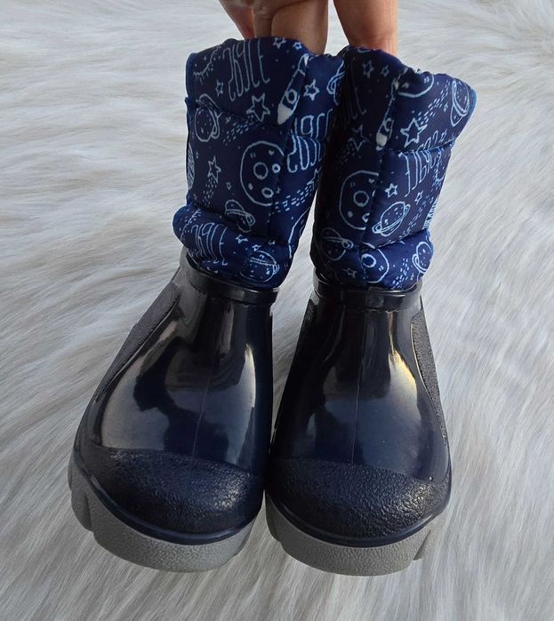 Детски апрески № 24/25
Детски апрески № 24/25