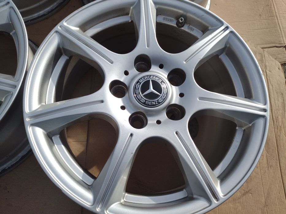 Перфектни CV3 15-5x112 ET45 6.5j Mercedes A klasse W176