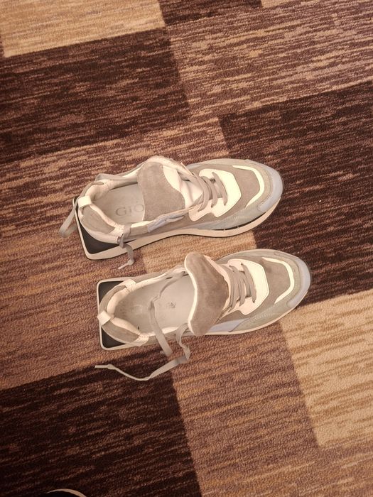 Дамски маратонки GIO