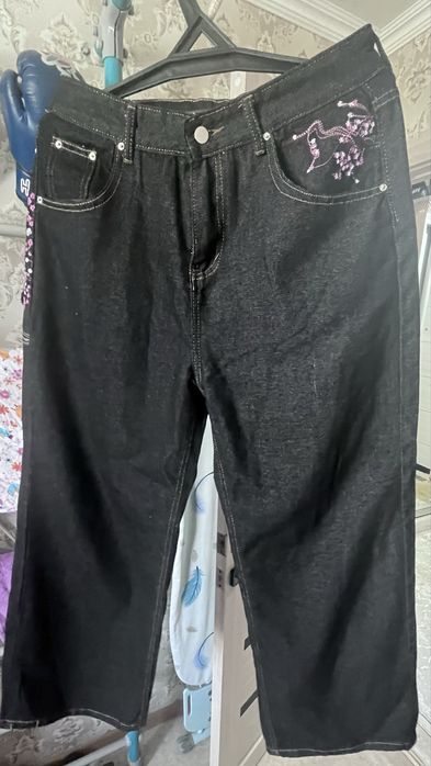 джинсы SAKURA новый