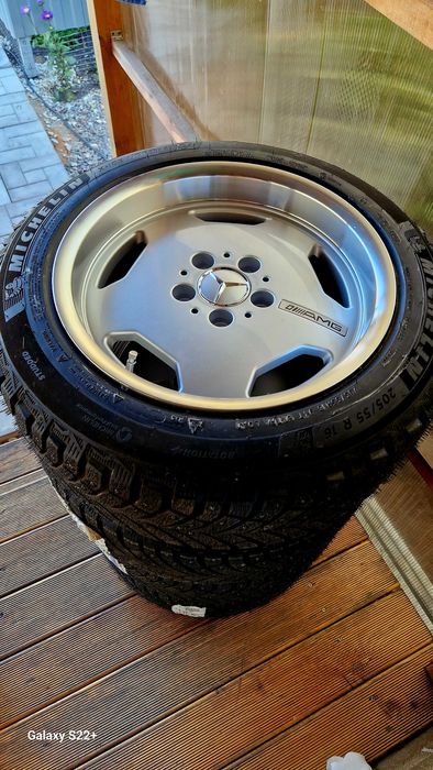 Продам зимний набор колёс