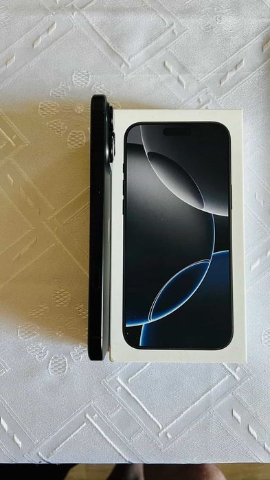 iPhone 16 Pro Max black – 256GB