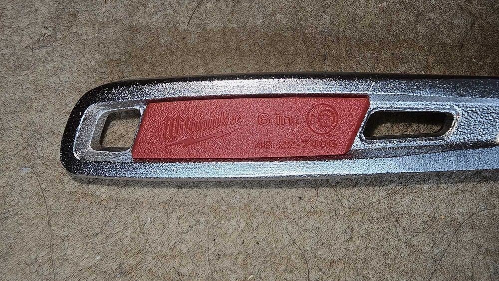 Нов Milwaukee Раздвижен ключ. Тръбен ключ. Гаечен ключ. Френски ключ.