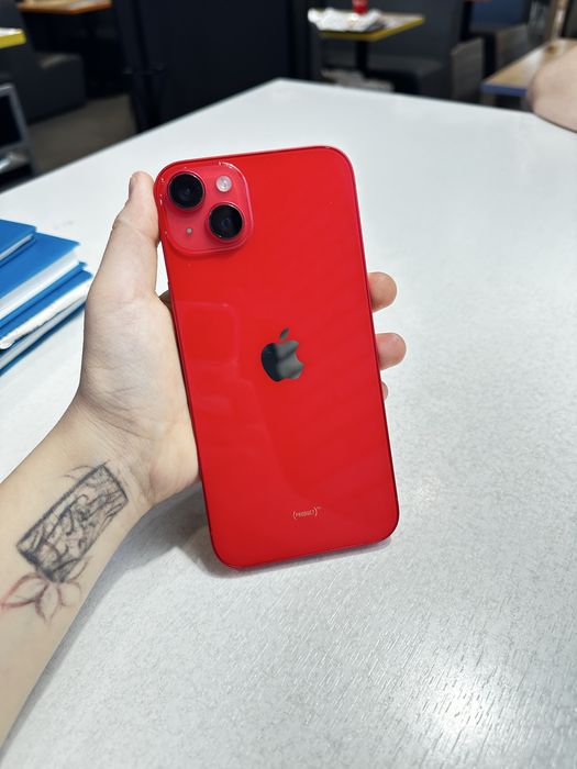 Продам Iphone 14 Plus