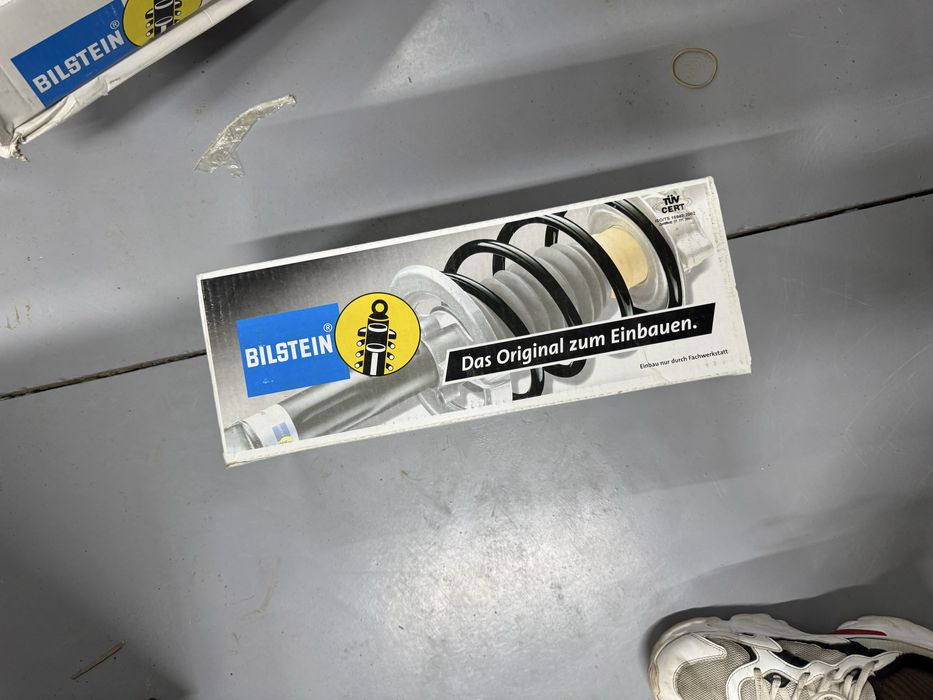 Пружина перед Golf 4