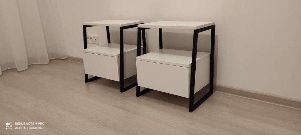 Set noptiere dormitor - picioare metalice