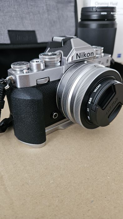 Mirrorless Nikon Z Fc