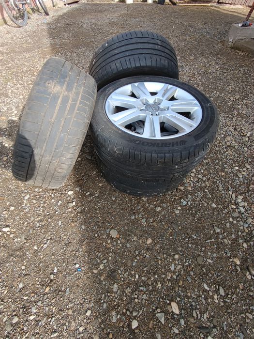 Vând jante ET45 cu cauciucuri bune