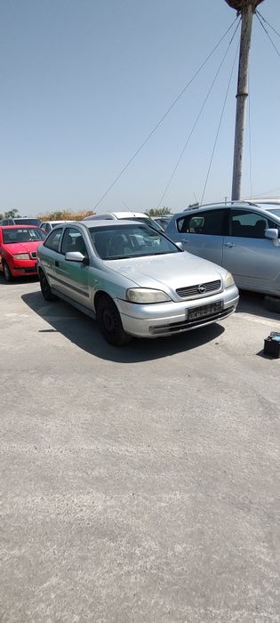Dezmembrez Opel Astra g  1.7 diesel