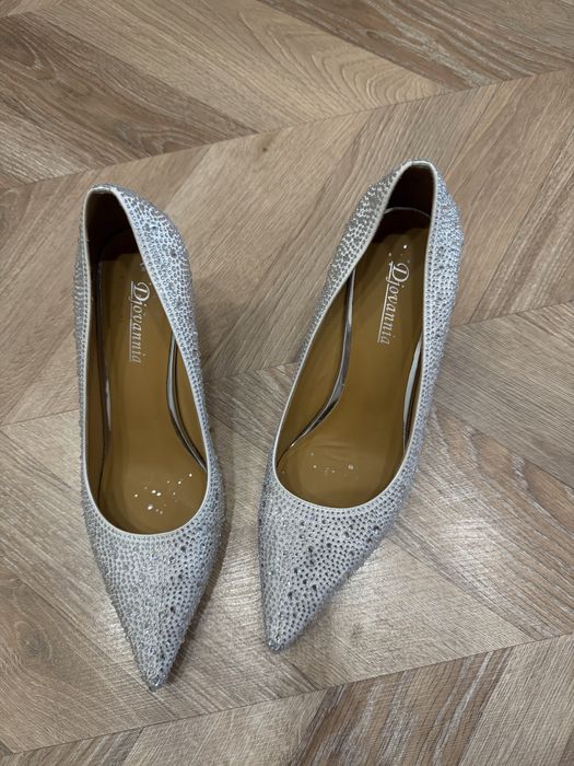 Продам туфли 37 размер