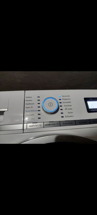 Пералня Сименс iQ 800