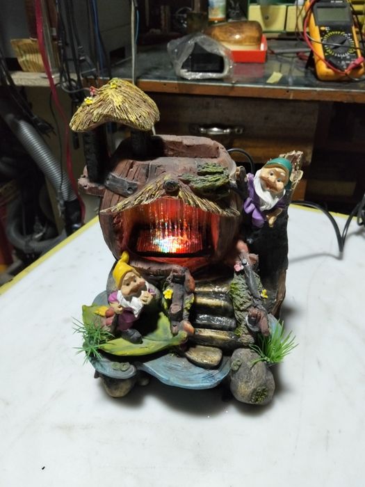 Водопадный домик сувенир