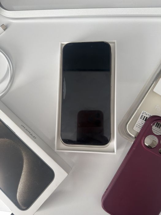 Iphone 15 Pro (като нов)