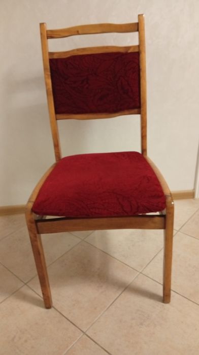 Стулья деревянные