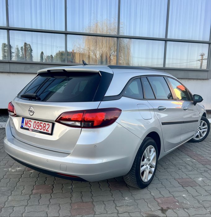 Opel Astra K • 1.6 Diesel • Navigatie • Euro 6 • Parktronic