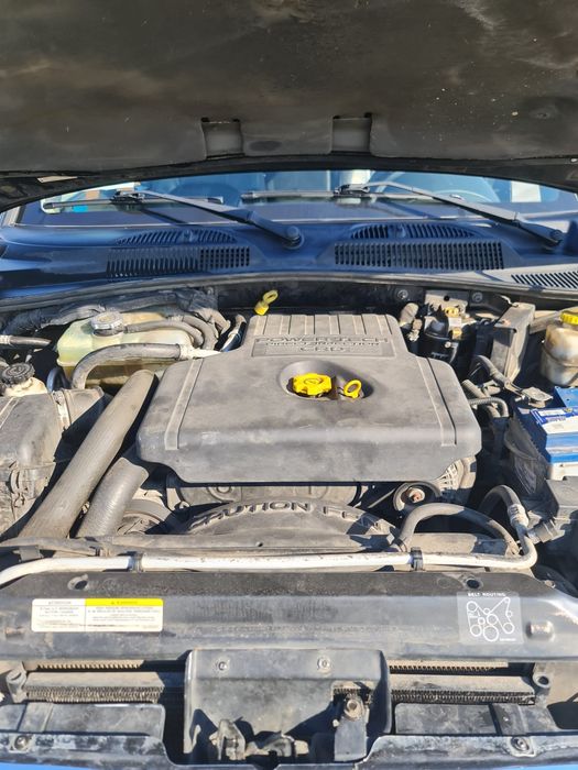 Dezmembrez cheroke kj motor 2.8 2.5 2.4