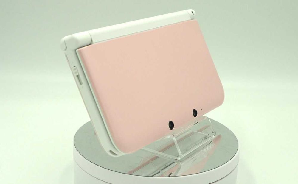 Nintendo 3DS XL Pink & White Japan Premium – Modată, 64GB