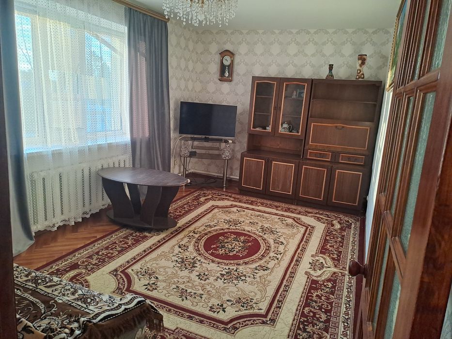 Продам 2 комнатную квартиру
