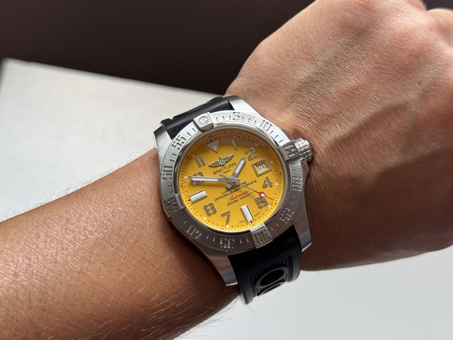 Като Нов Breitling Avenger II Seawolf A17331 Automatic