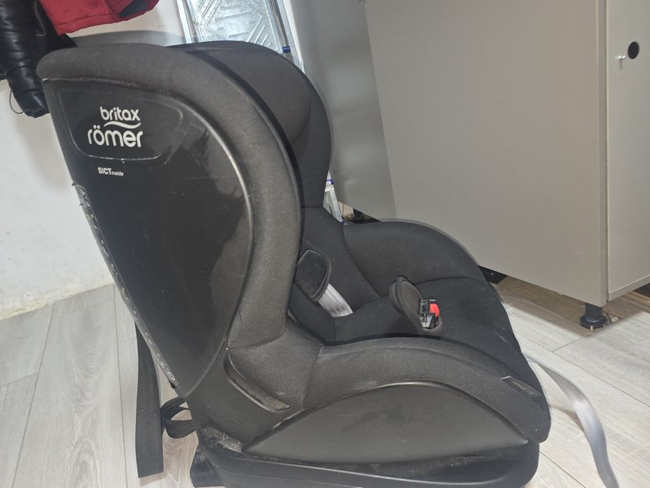 Авто кресло детское