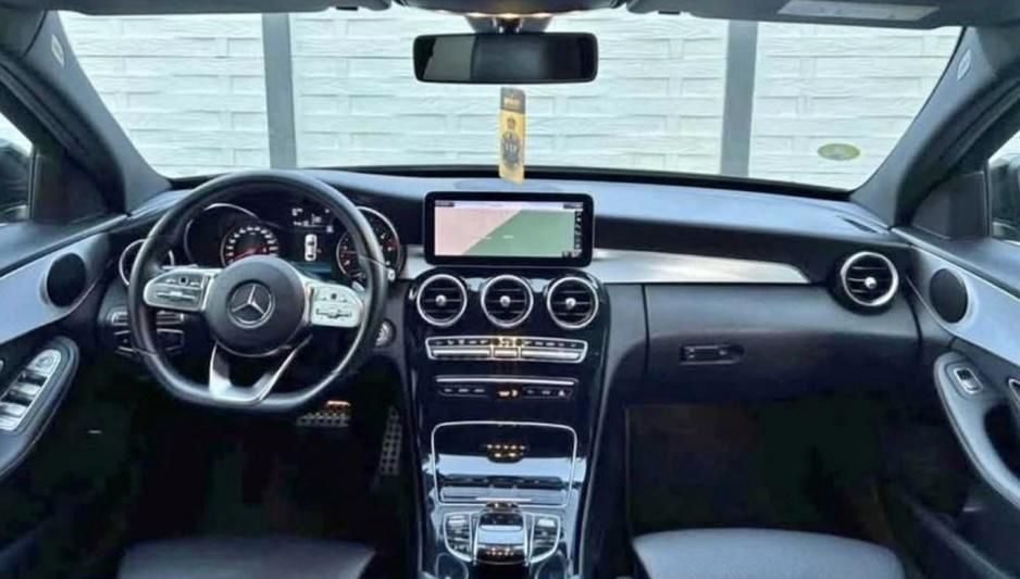 Mercedes C Pachet AMG