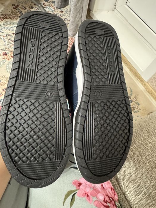 Обувь на мальчика, 35 размер