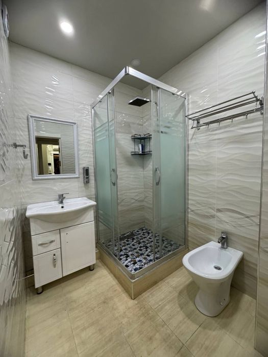 Продается 4-х ком. квартира евроремон