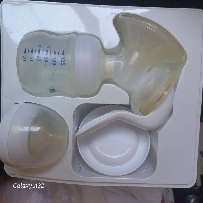 Pompa san  manuala Avent