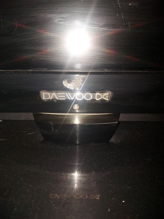 Телевизор ЖК Daewoo продам срочно