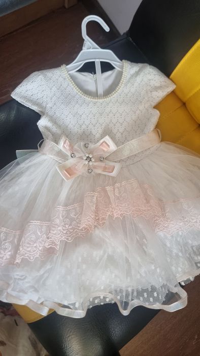 Турецкий нарядные платье 1-2 года Отличном состоянии 
Юнусобод 17-квар