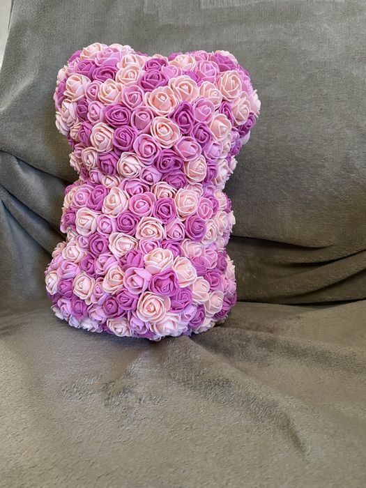 Мече от рози,различни