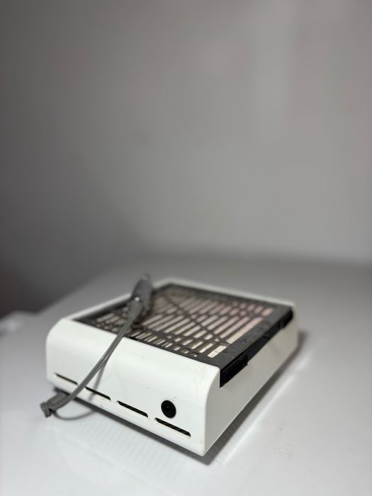 Aspirator cu freza inclusa pentru unghii
