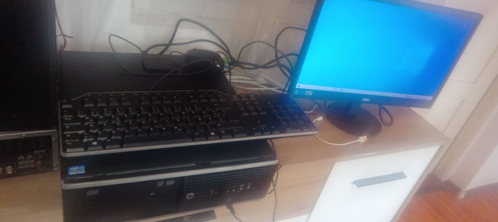 Desktop  hp- i7 complet