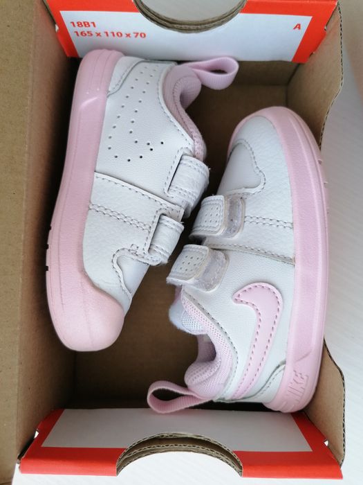 Обувки, ботуши, чехли сандали, маратонкибебе 19 и 20 номер