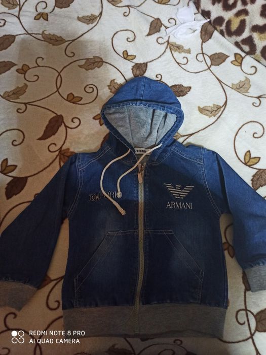 Продам куртку весна- осень.