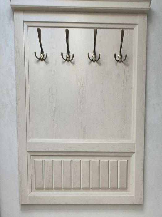 Продается вешалка для одежды