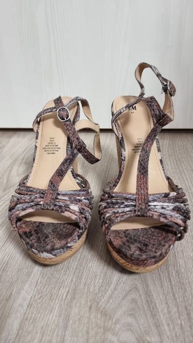 Sandale cu platforma H&M